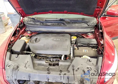 2014 Jeep Cherokee Latitude z USA, uszkodzony, nr VIN 1C4PJMCS7EW127879